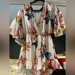 FOREVER 21 FLORAL ROMPER